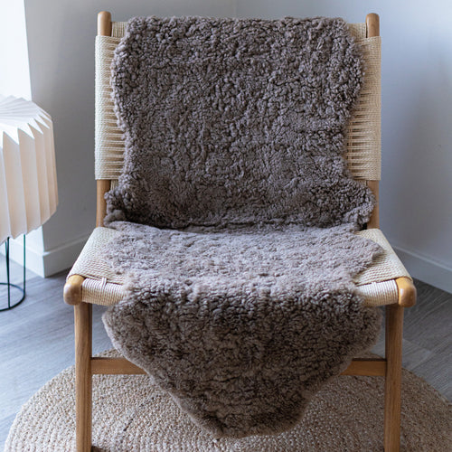 Double Sheepskin Rug | New Zealand | Short Wool curly